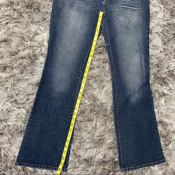 FWR Stretch Denim blue wash jeans, pocket yellow stitch detailing. Size 10. Used - Picture 12 of 14